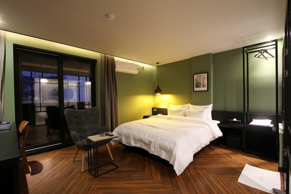2 Heaven Hotel Seomyeon Busan Ngoại thất bức ảnh