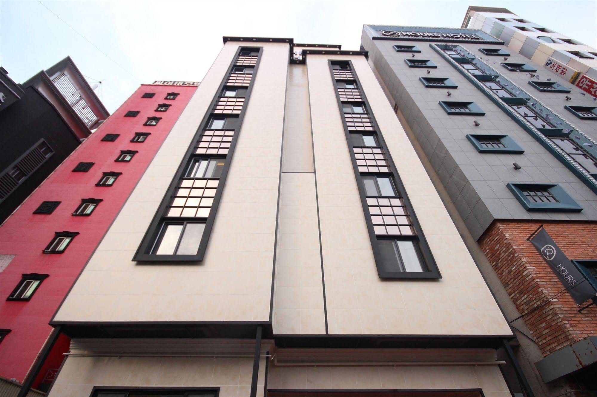 2 Heaven Hotel Seomyeon Busan Ngoại thất bức ảnh